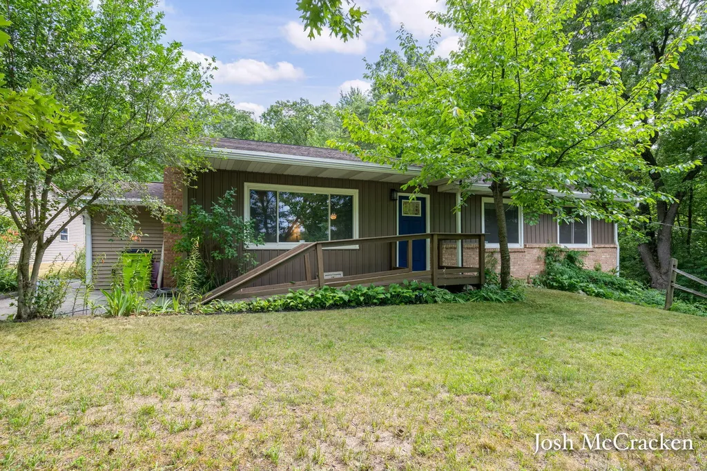 9665 Black Oak Drive Berlin Township MI 49331