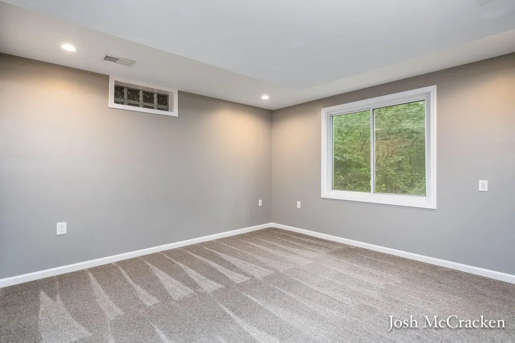 9665 Black Oak Drive Berlin Township MI 49331