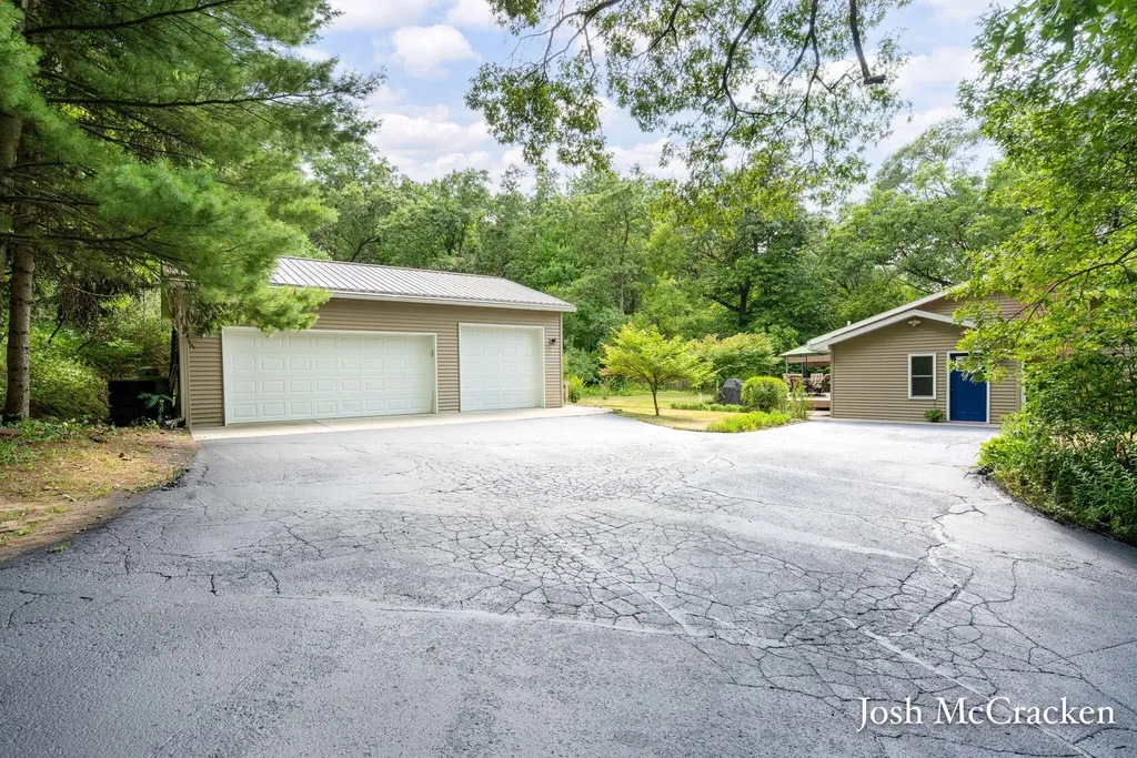 9665 Black Oak Drive Berlin Township MI 49331