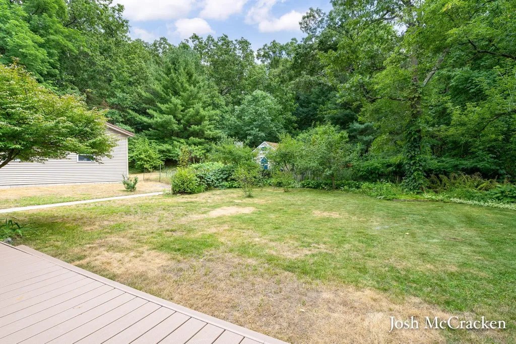 9665 Black Oak Drive Berlin Township MI 49331