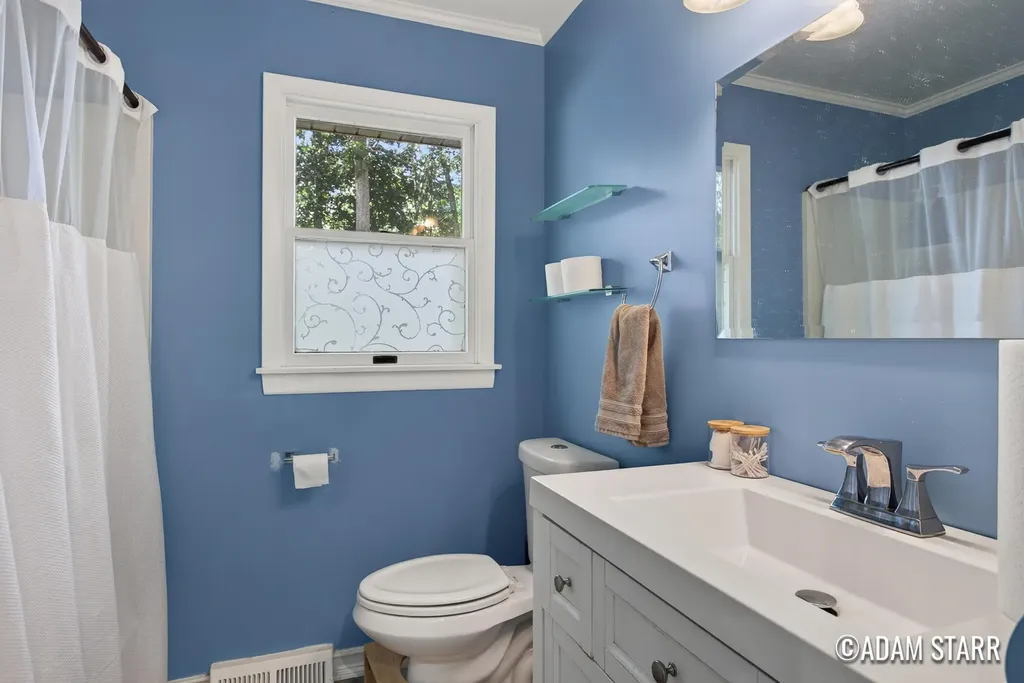 15171 155th Avenue Grand Haven Charter Township MI 49417