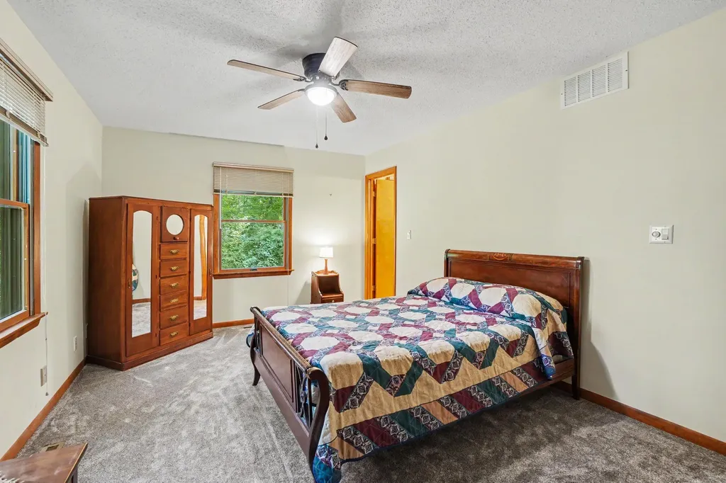 16137 Comstock Street Grand Haven Charter Township MI 49417