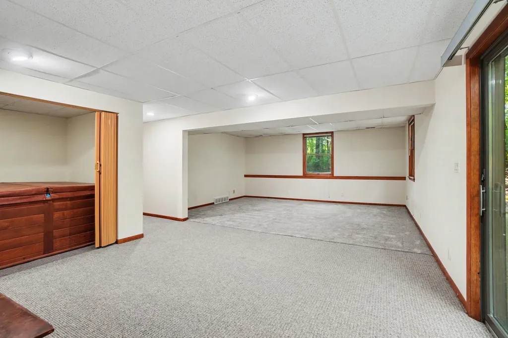 16137 Comstock Street Grand Haven Charter Township MI 49417