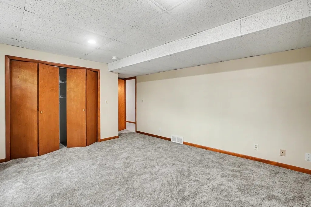 16137 Comstock Street Grand Haven Charter Township MI 49417