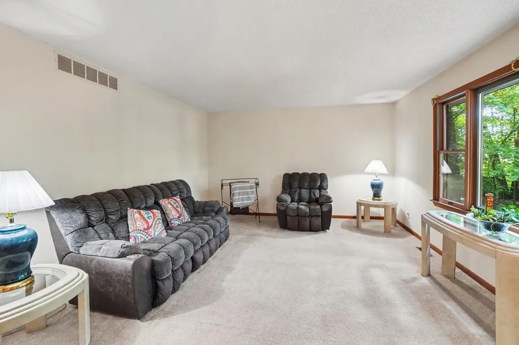 16137 Comstock Street Grand Haven Charter Township MI 49417