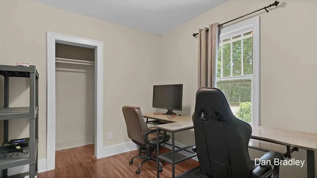 3056 Effie Place NE Grand Rapids City MI 49505