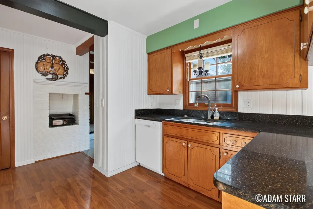 2430 Annchester Drive SE Grand Rapids City MI 49506