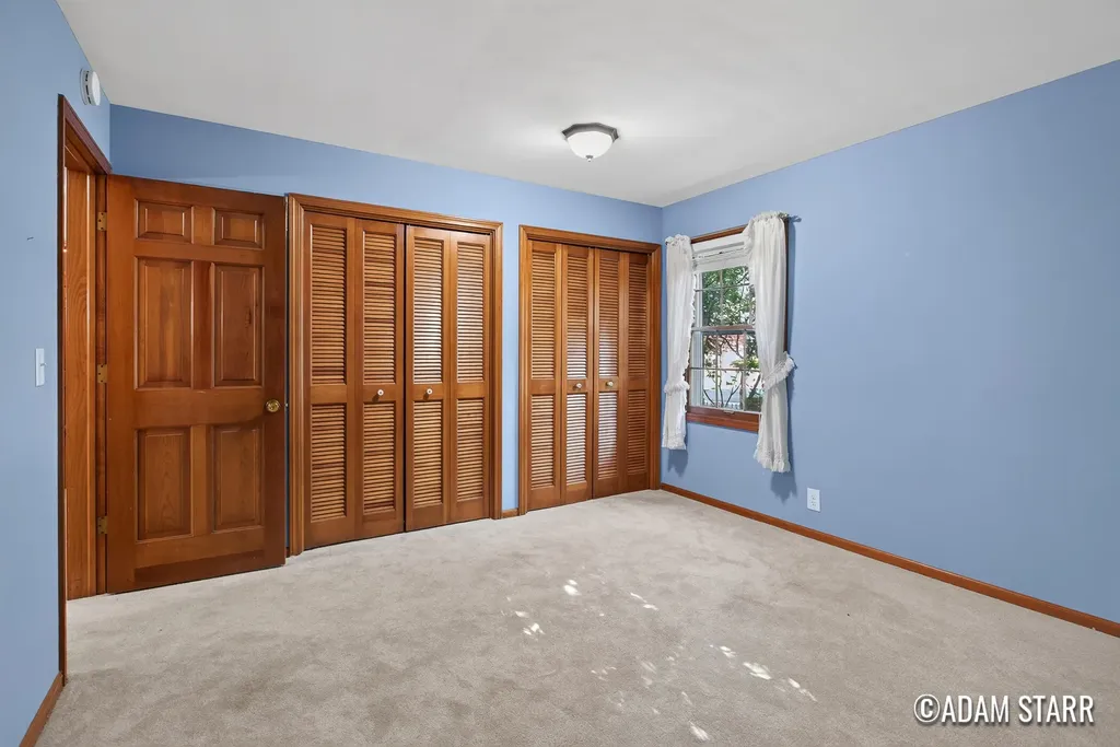 2430 Annchester Drive SE Grand Rapids City MI 49506