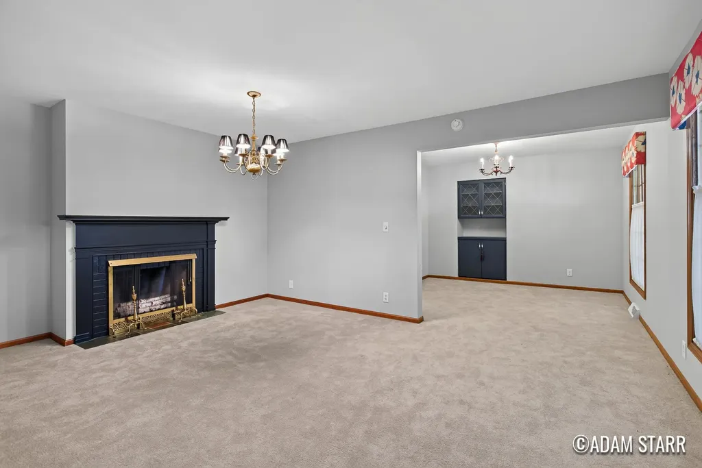 2430 Annchester Drive SE Grand Rapids City MI 49506