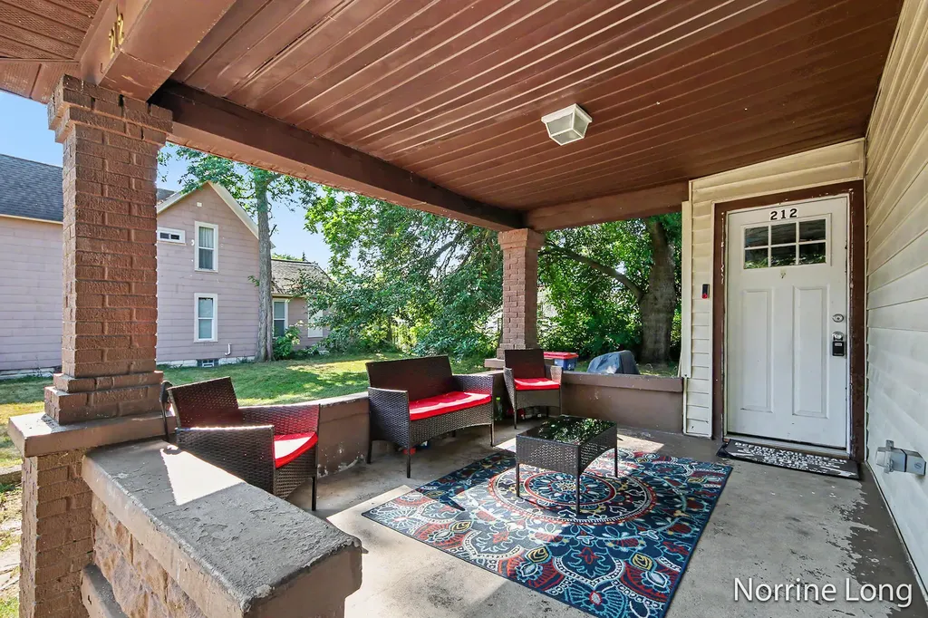 214 Delaware Street SE Grand Rapids City MI 49507