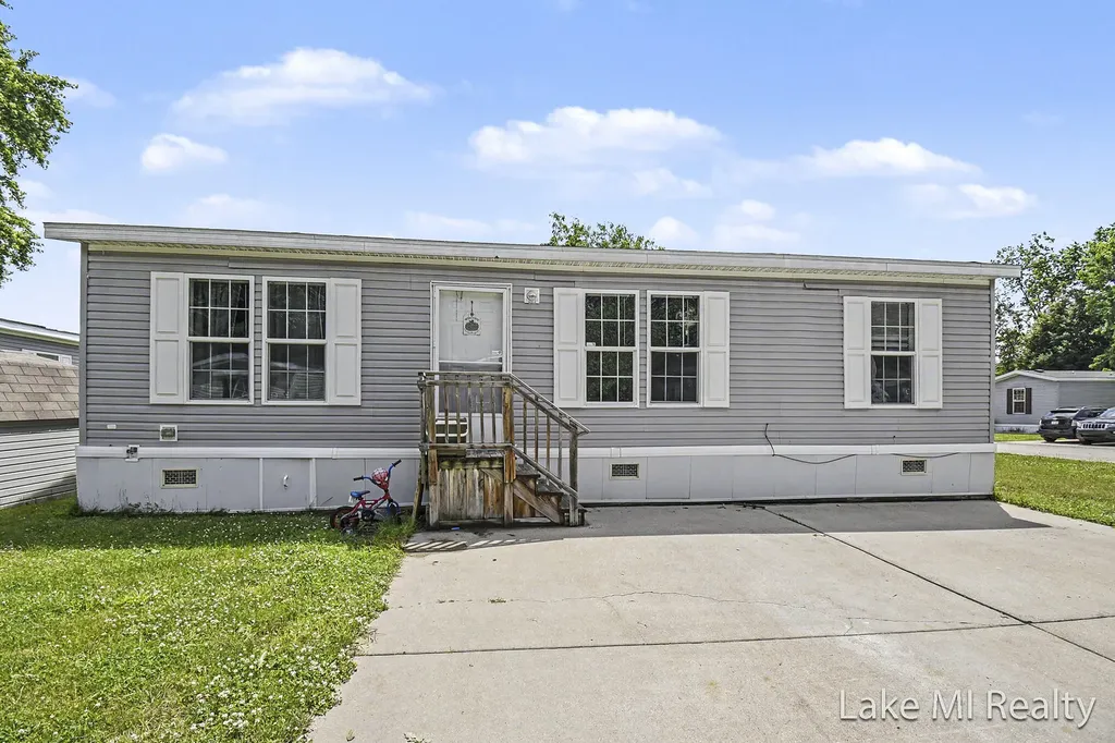 357 S Hardwick Drive SW Grand Rapids City MI 49548