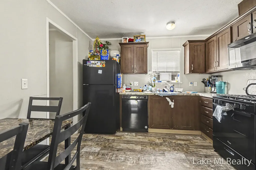 357 S Hardwick Drive SW Grand Rapids City MI 49548