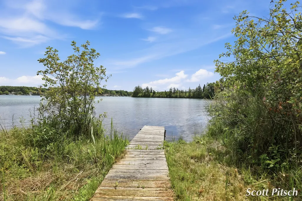 1450 N Payne Lake Road Yankee Springs Township MI 49333