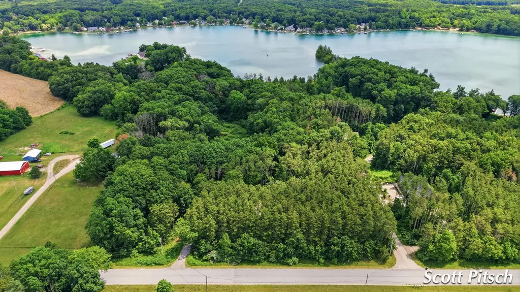 1450 N Payne Lake Road Yankee Springs Township MI 49333