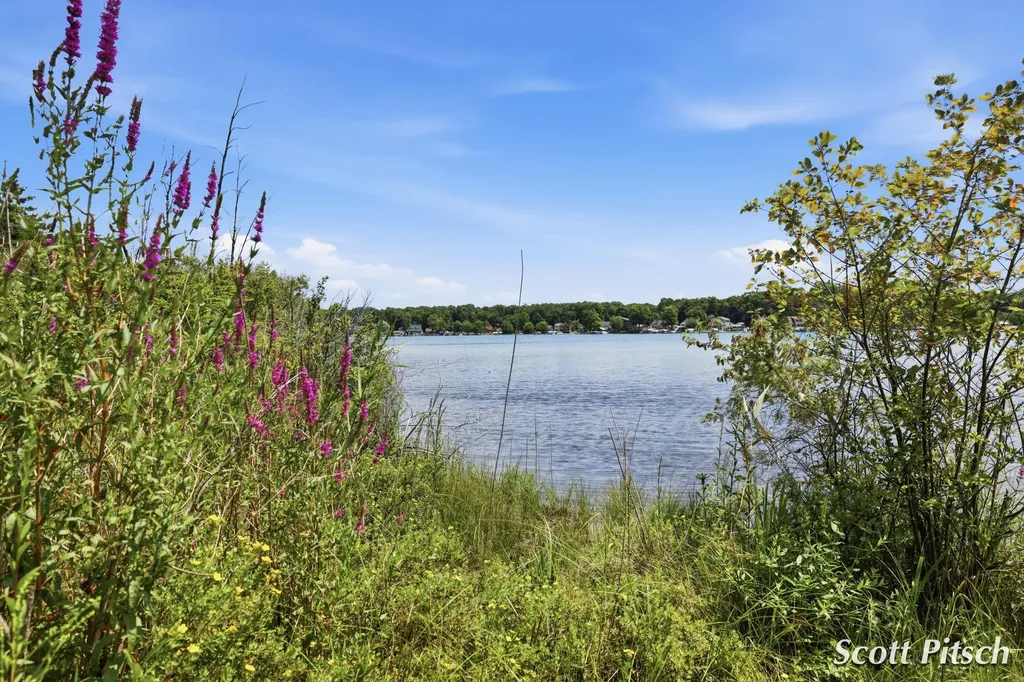 1450 N Payne Lake Road Yankee Springs Township MI 49333