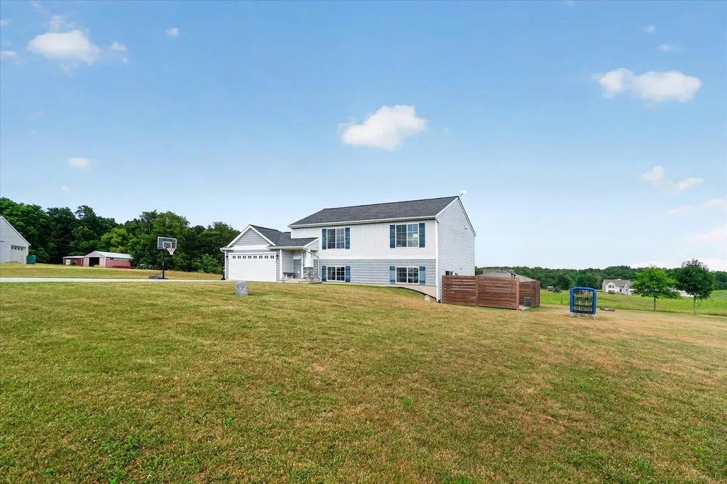 2864 Fawn Cove Avenue Irving Township MI 49333
