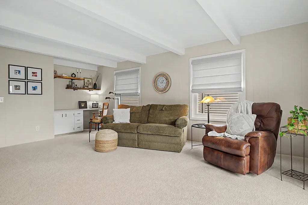 1823 S Norwalk Drive SE Grand Rapids City MI 49508