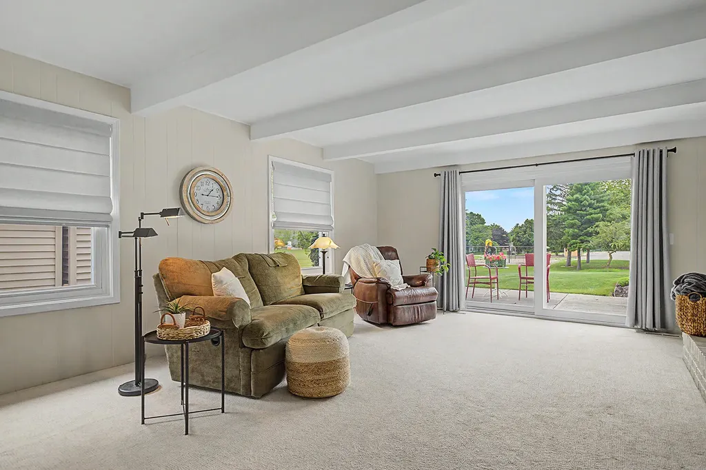 1823 S Norwalk Drive SE Grand Rapids City MI 49508