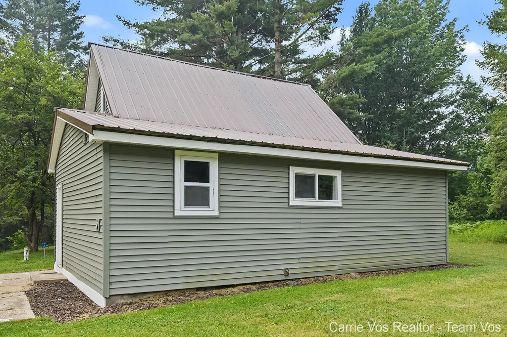 3251 E 46 Road Cherry Grove Township MI 49601