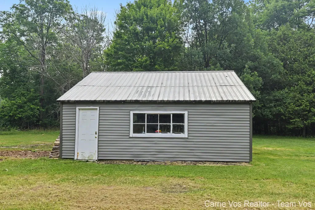 3251 E 46 Road Cherry Grove Township MI 49601