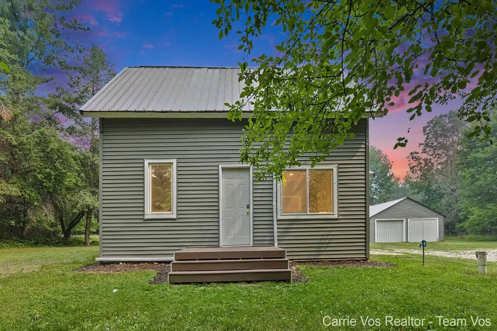 3251 E 46 Road Cherry Grove Township MI 49601