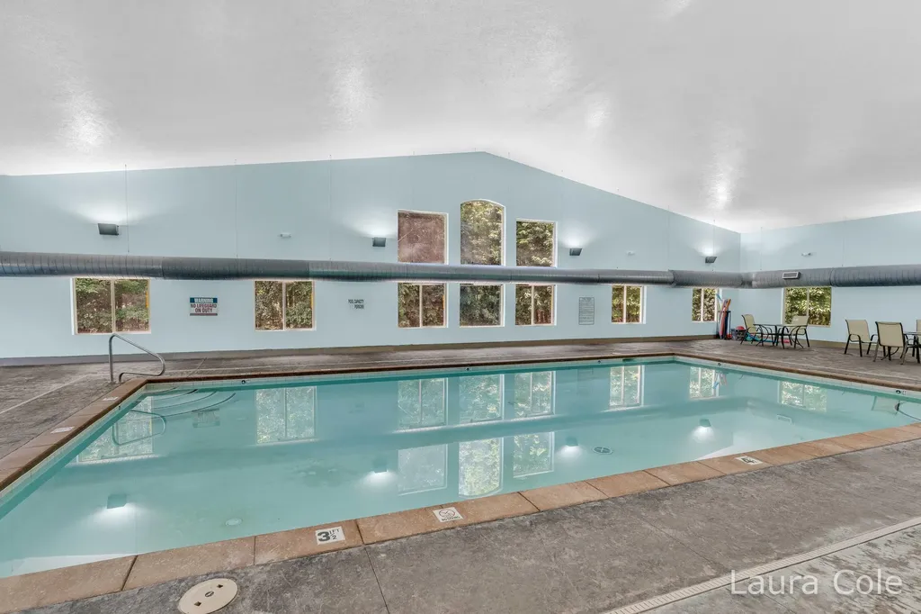 5643 W Sandalwood Circle Norton Shores City MI 49441