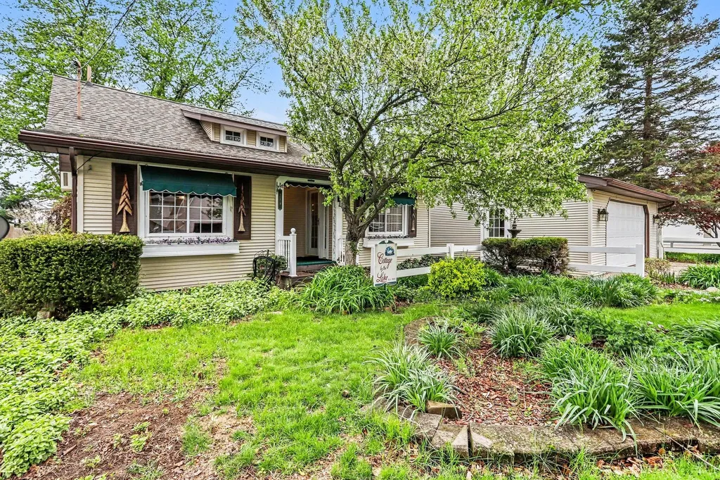 289 Lyon Lake Road Fredonia Township MI 49068