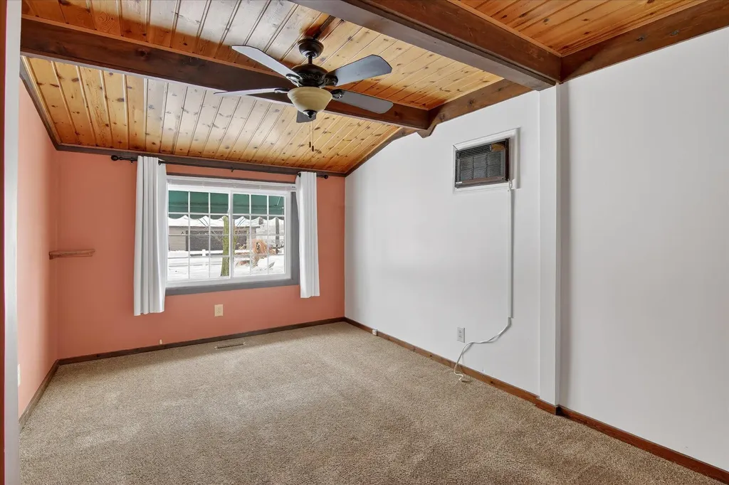 289 Lyon Lake Road Fredonia Township MI 49068
