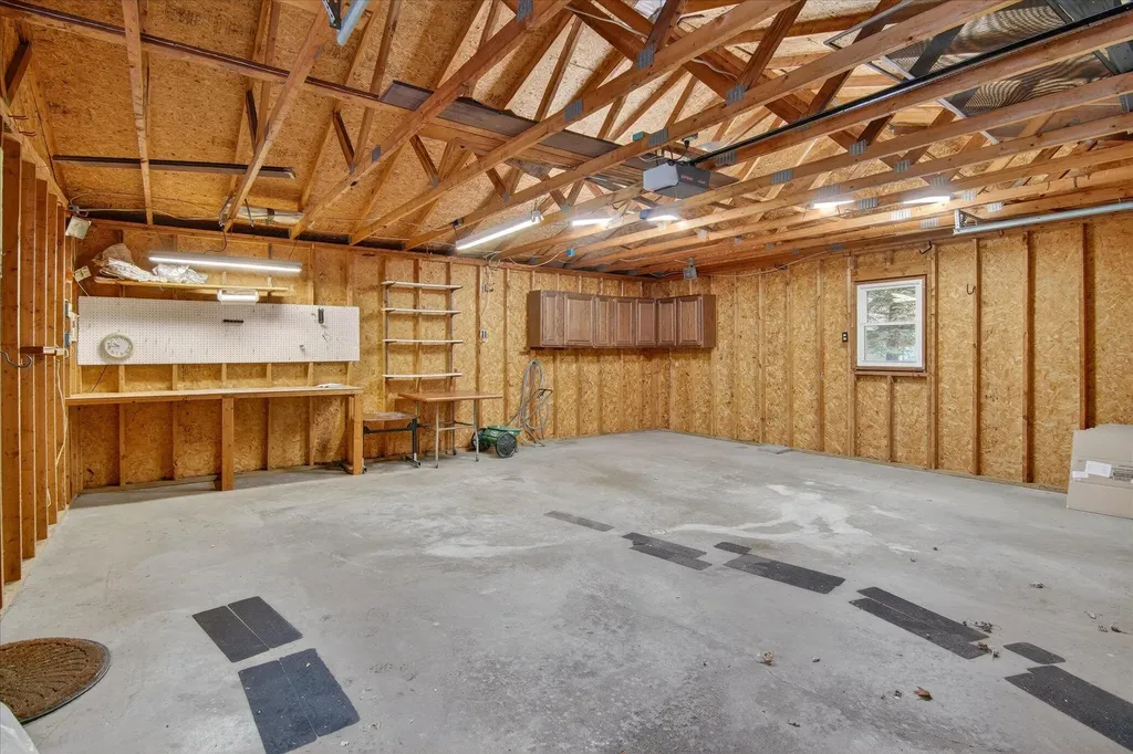 289 Lyon Lake Road Fredonia Township MI 49068