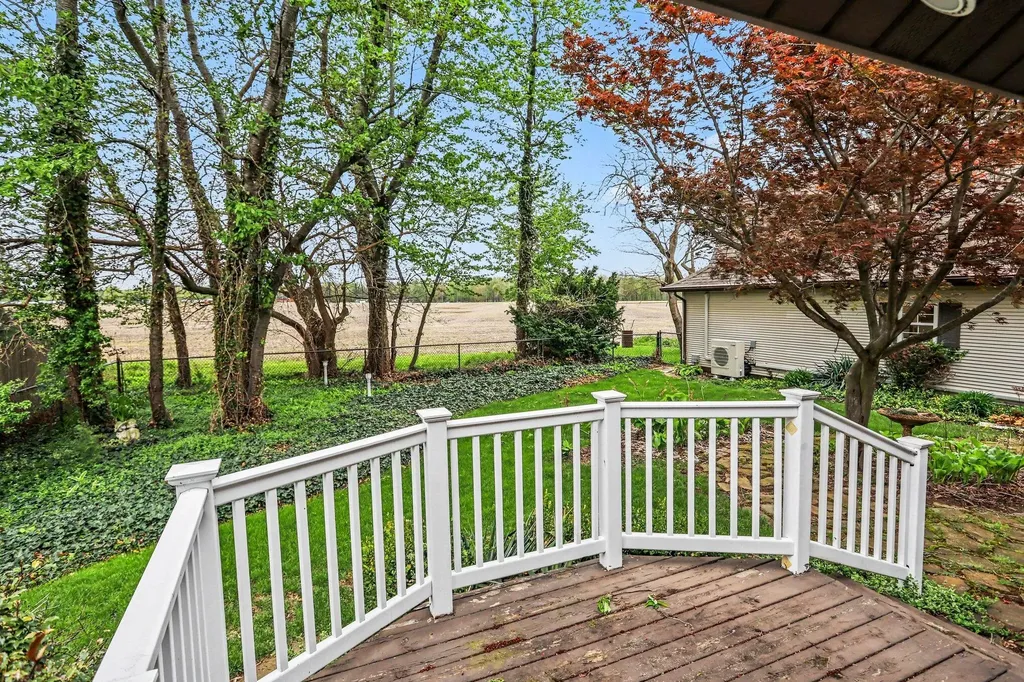 289 Lyon Lake Road Fredonia Township MI 49068
