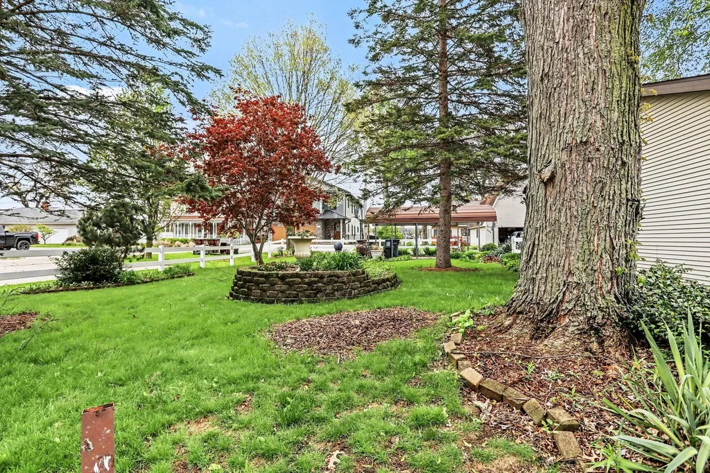 289 Lyon Lake Road Fredonia Township MI 49068