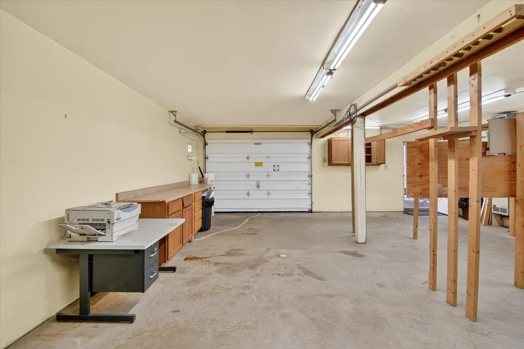 289 Lyon Lake Road Fredonia Township MI 49068