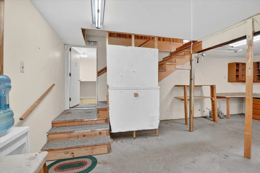 289 Lyon Lake Road Fredonia Township MI 49068