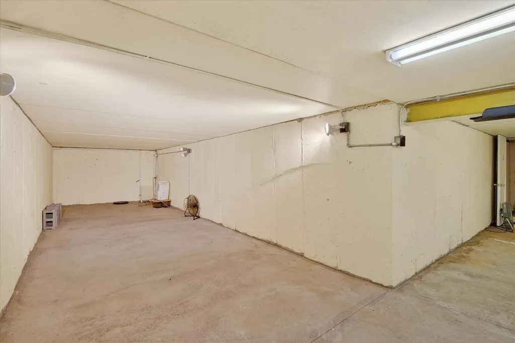 289 Lyon Lake Road Fredonia Township MI 49068