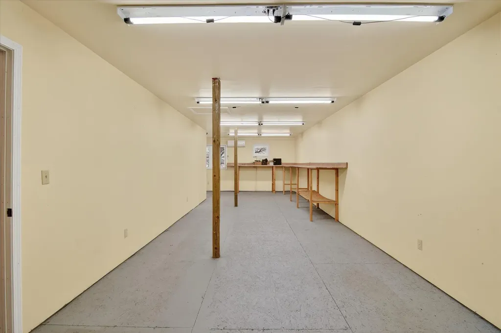 289 Lyon Lake Road Fredonia Township MI 49068