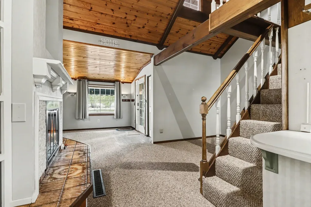 289 Lyon Lake Road Fredonia Township MI 49068
