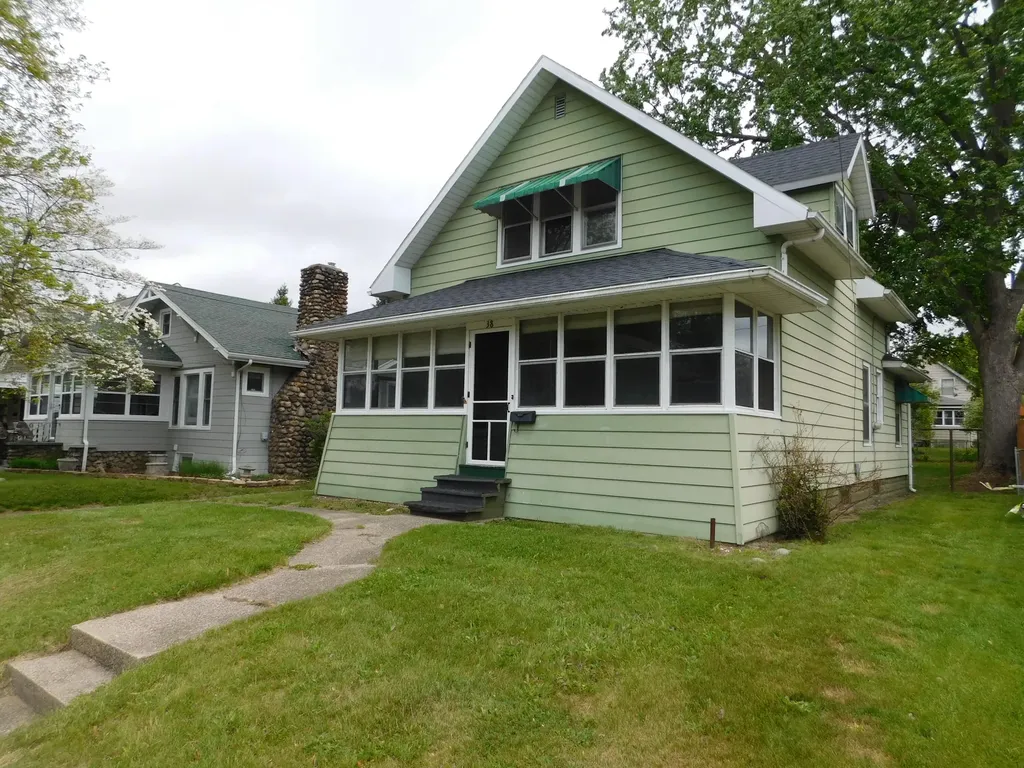 38 East Avenue N Battle Creek City MI 49017