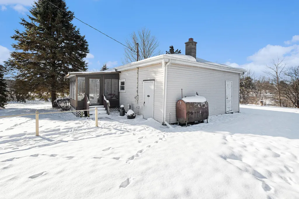 19647 L Drive N Lee Township MI 49068