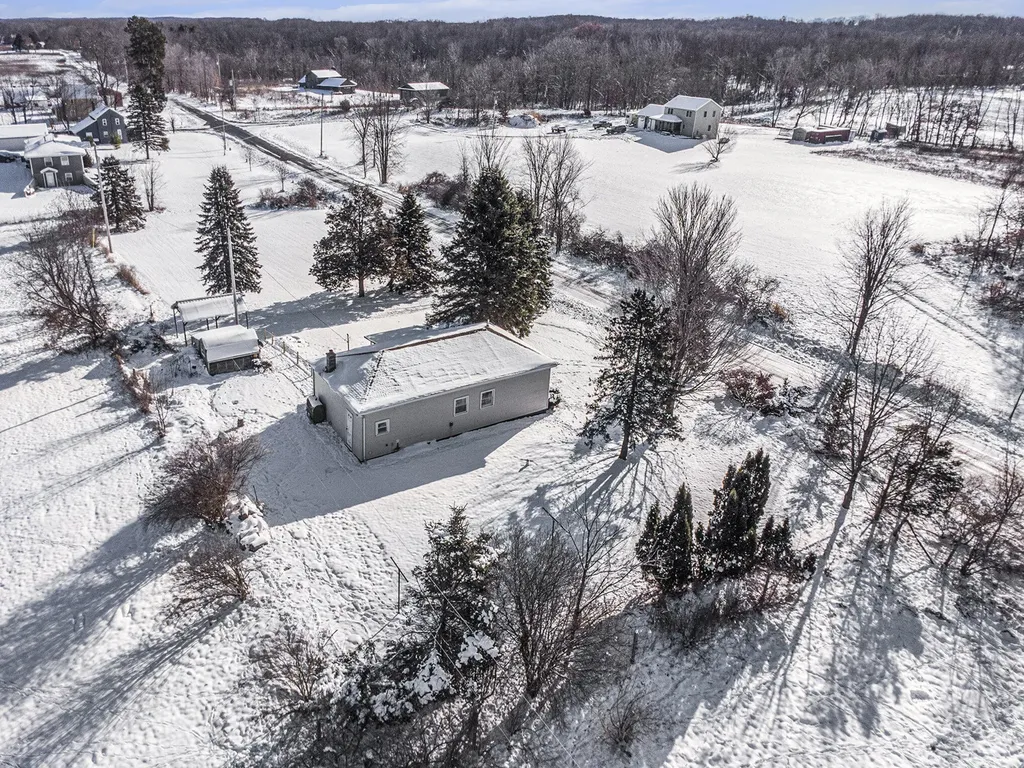 19647 L Drive N Lee Township MI 49068