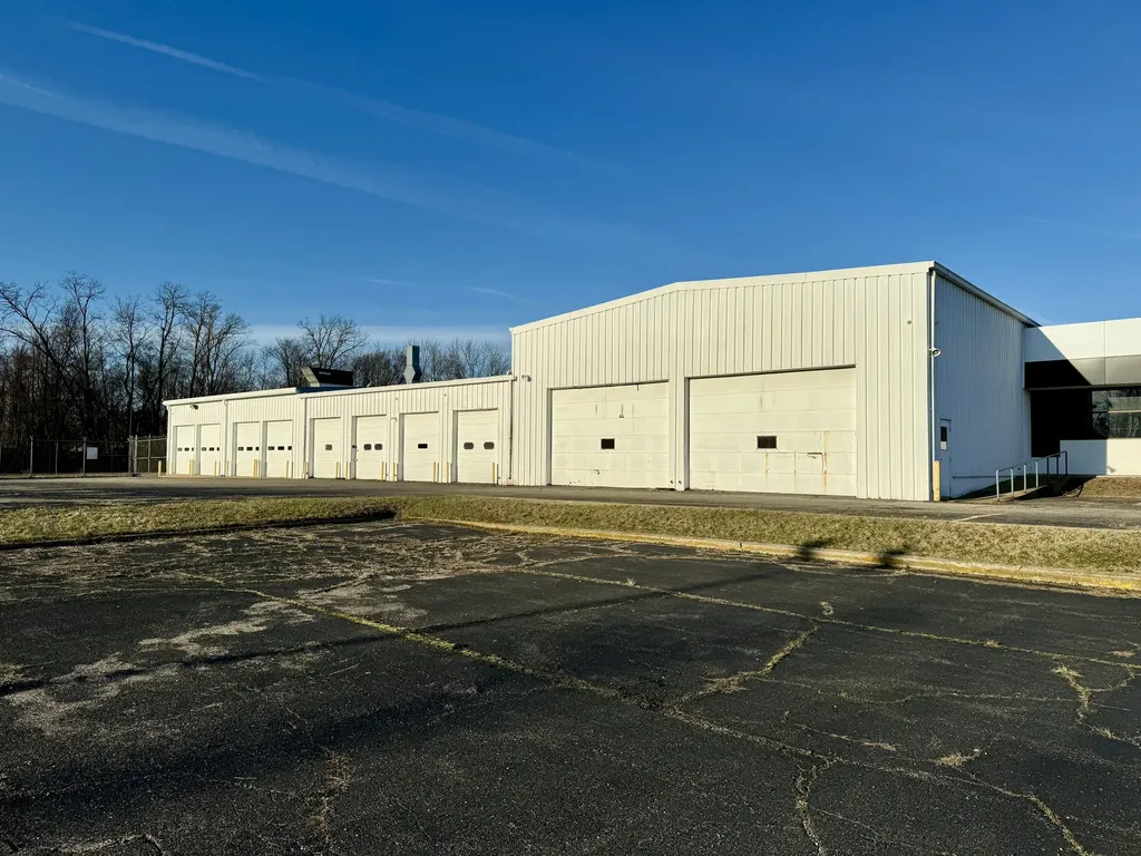 995 W Columbia Avenue Battle Creek City MI 49015