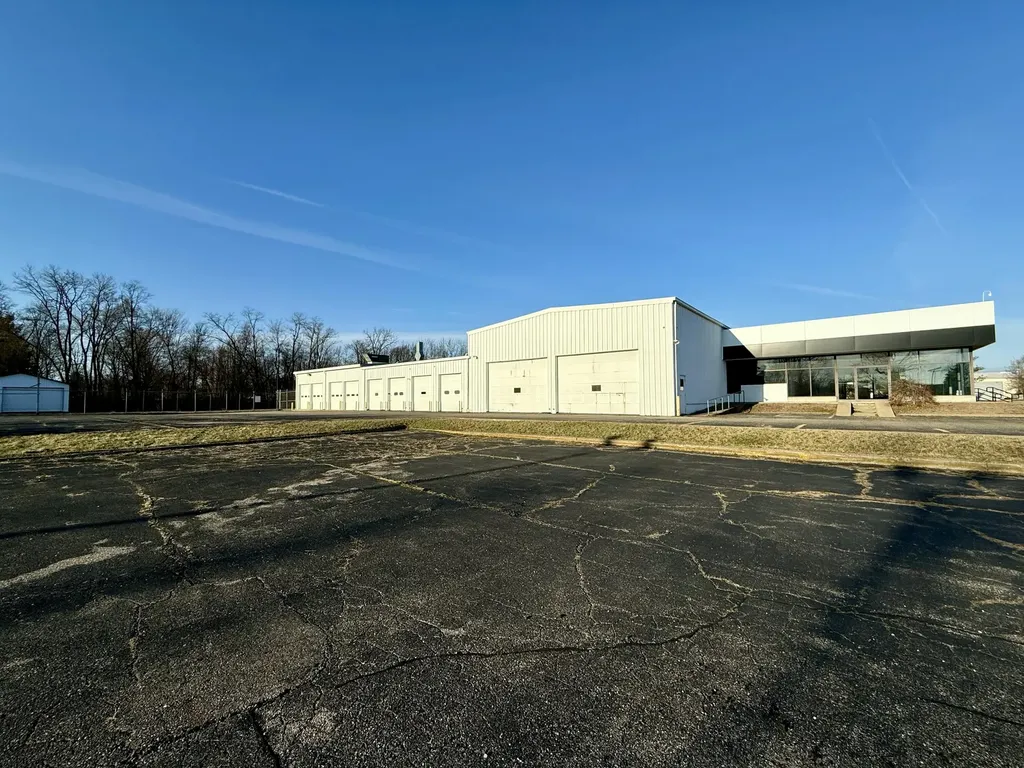 995 W Columbia Avenue Battle Creek City MI 49015