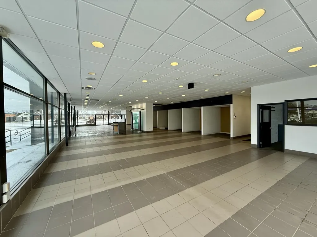995 W Columbia Avenue Battle Creek City MI 49015