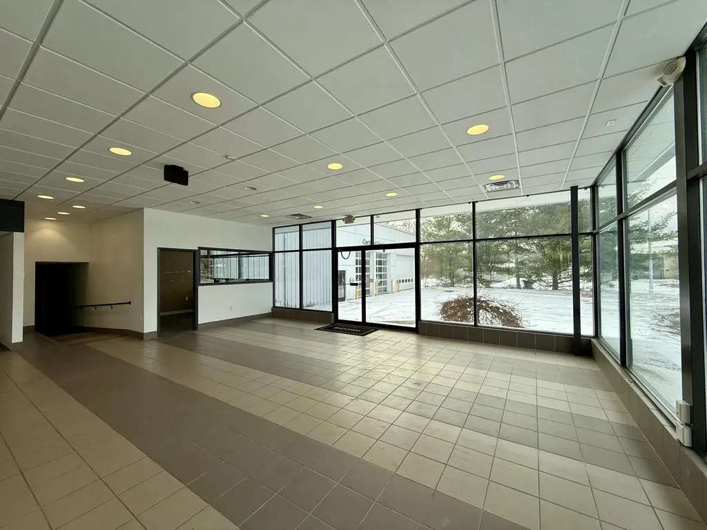 995 W Columbia Avenue Battle Creek City MI 49015