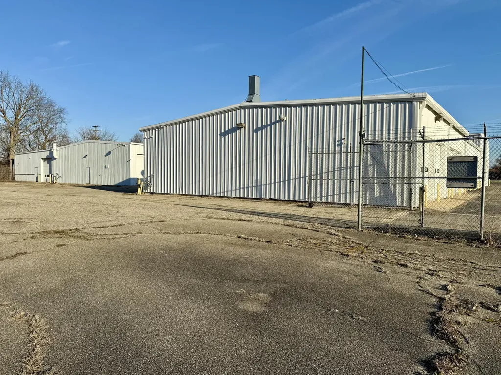 995 W Columbia Avenue Battle Creek City MI 49015