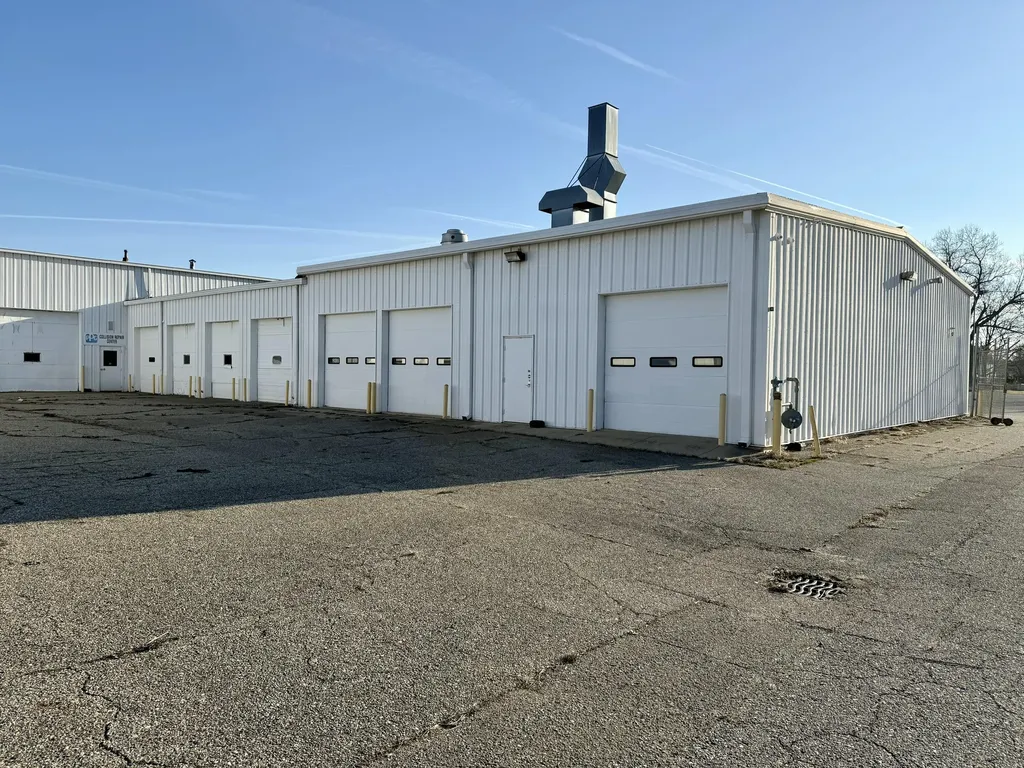 995 W Columbia Avenue Battle Creek City MI 49015