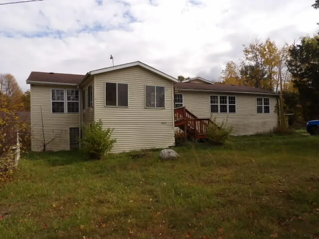 34637 76th Street Covert Township MI 49043