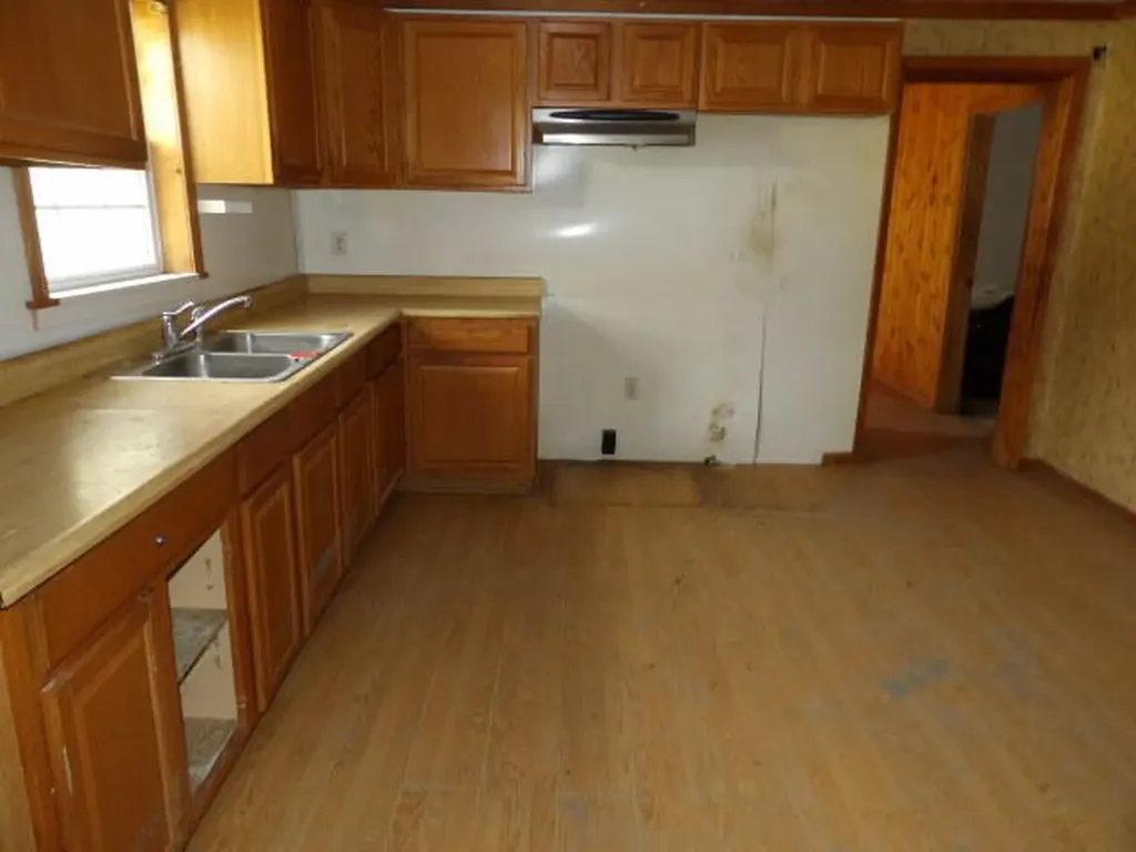 34637 76th Street Covert Township MI 49043