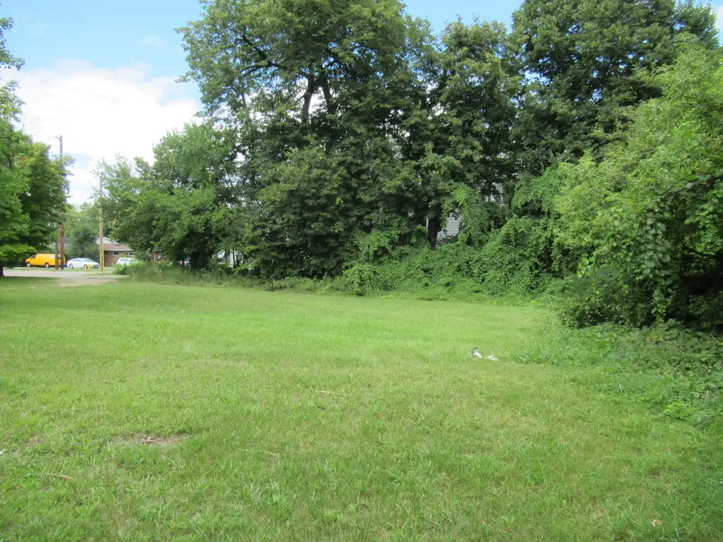 122 North Avenue Battle Creek City MI 49017