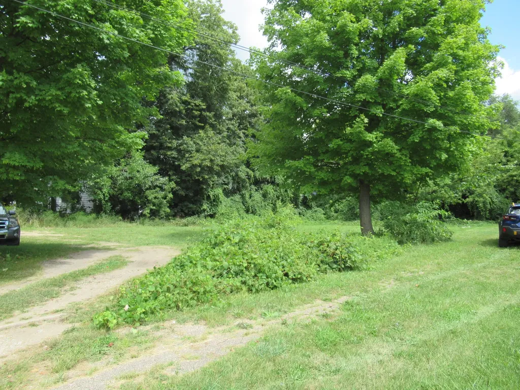 122 North Avenue Battle Creek City MI 49017