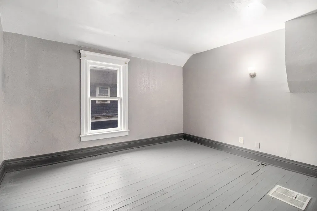 1850 S Burdick Street Kalamazoo City MI 49001